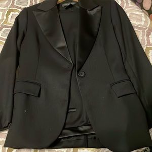 Club monaco tuxedo wool suit